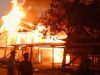 Kebakaran Di Permukiman Padat, 7 Rumah Ludes Terbakar Di Desa Lampoko